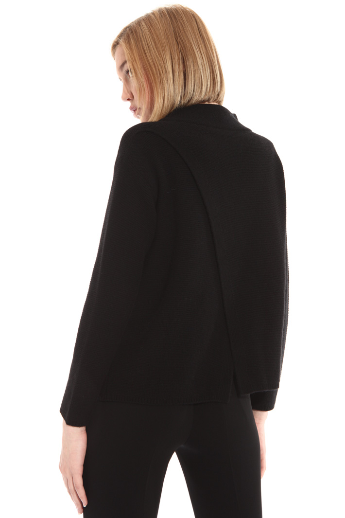 Funnel neck sweater Intrend Funnel neck sweater Intrend