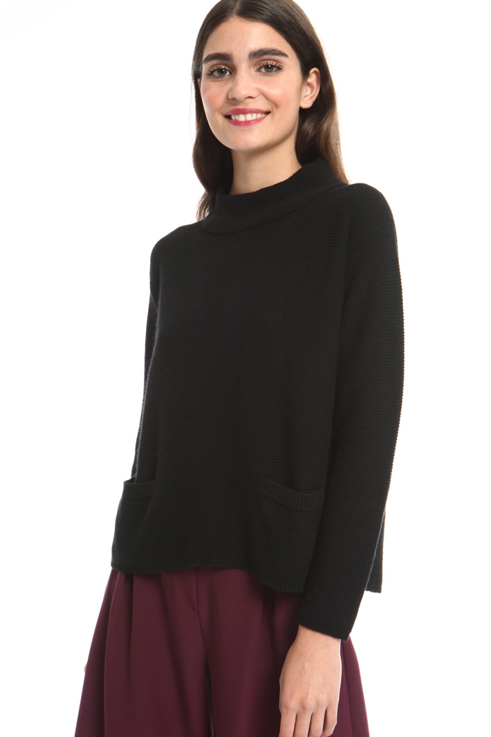 Overlay panel sweater Intrend Overlay panel sweater Intrend