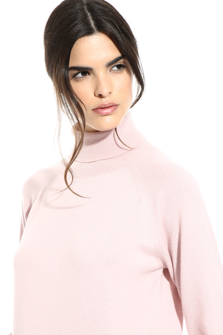 Wool turtleneck sweater Intrend Wool turtleneck sweater Intrend