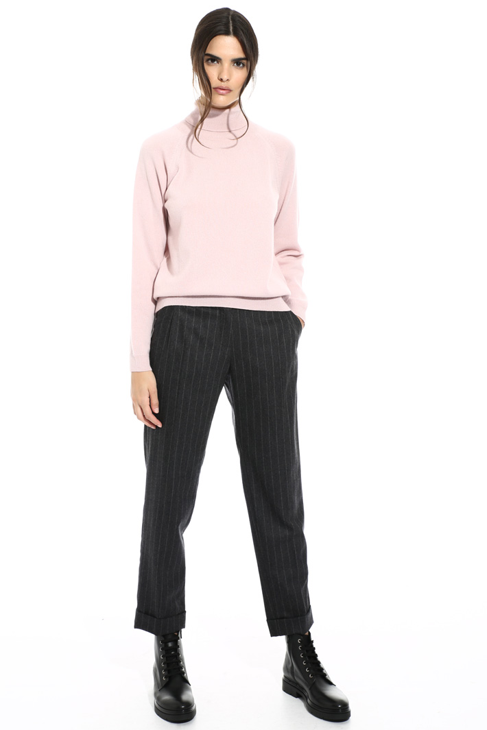 Wool turtleneck sweater Intrend Wool turtleneck sweater Intrend