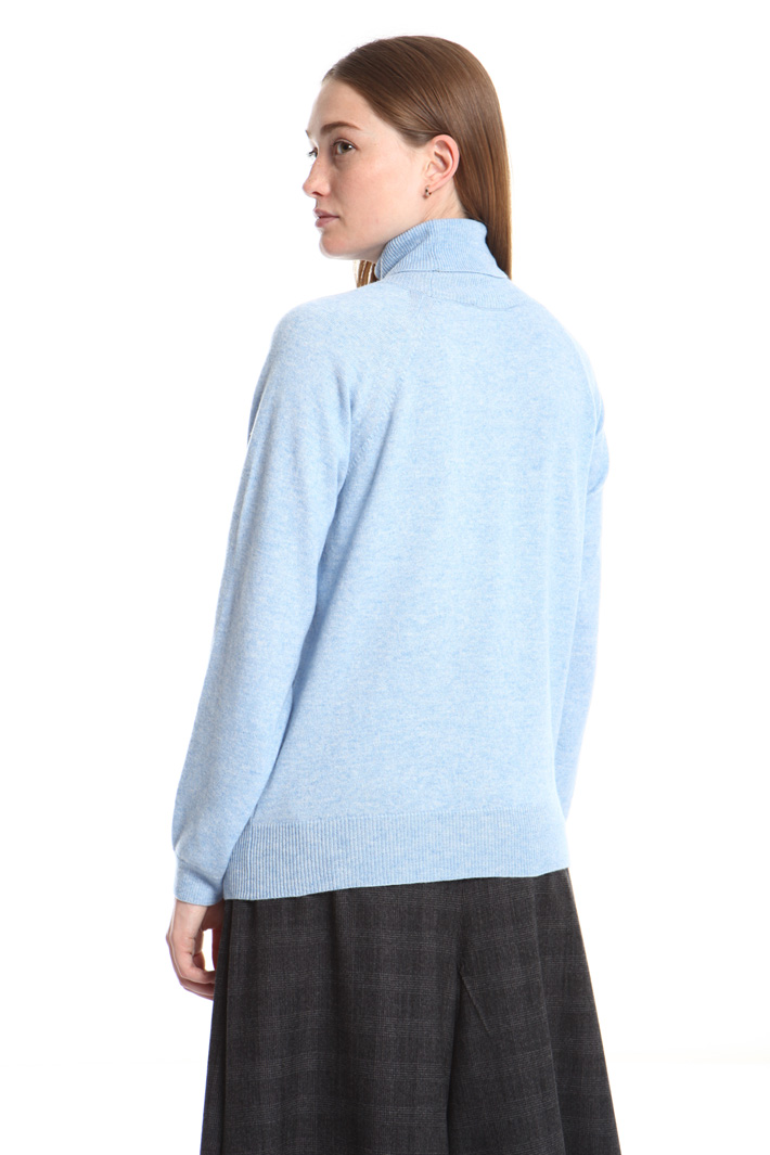 Wool turtleneck sweater Intrend Wool turtleneck sweater Intrend