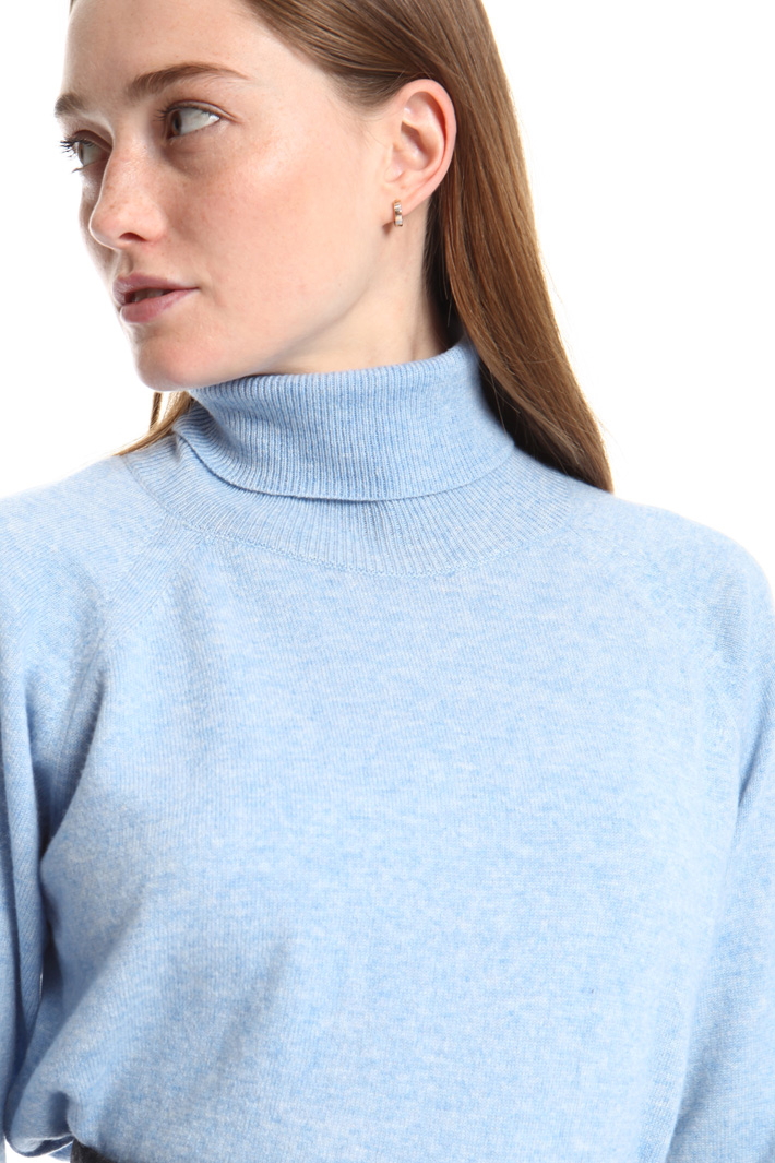 Wool turtleneck sweater Intrend Wool turtleneck sweater Intrend