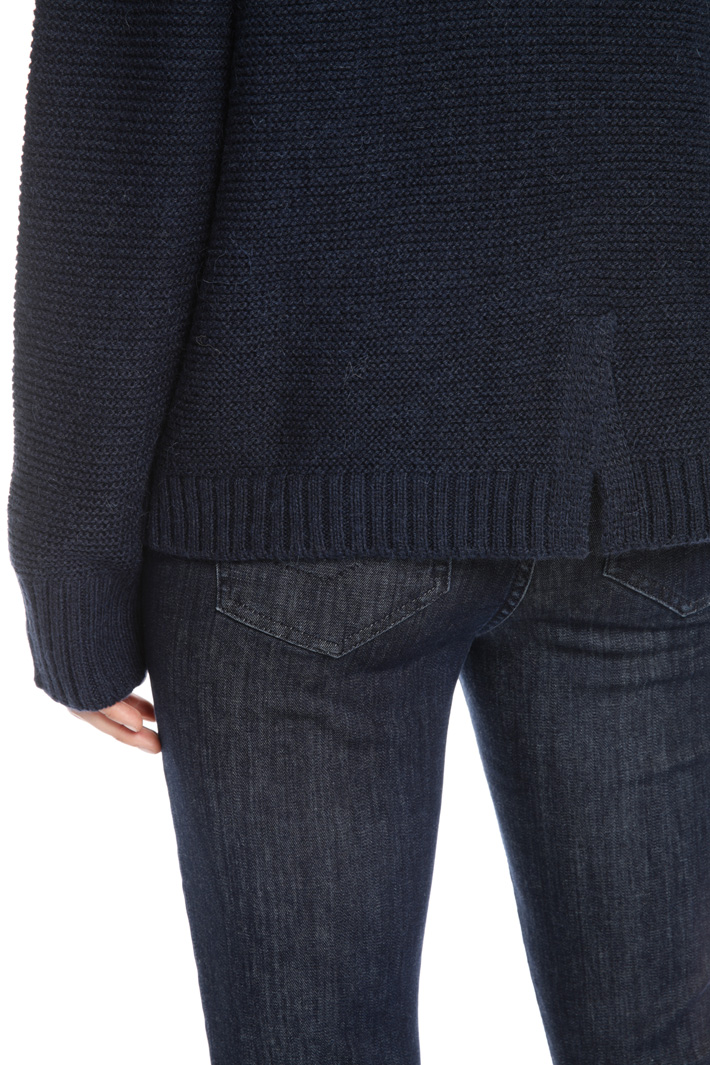 Wool blend yarn sweater Intrend Wool blend yarn sweater Intrend