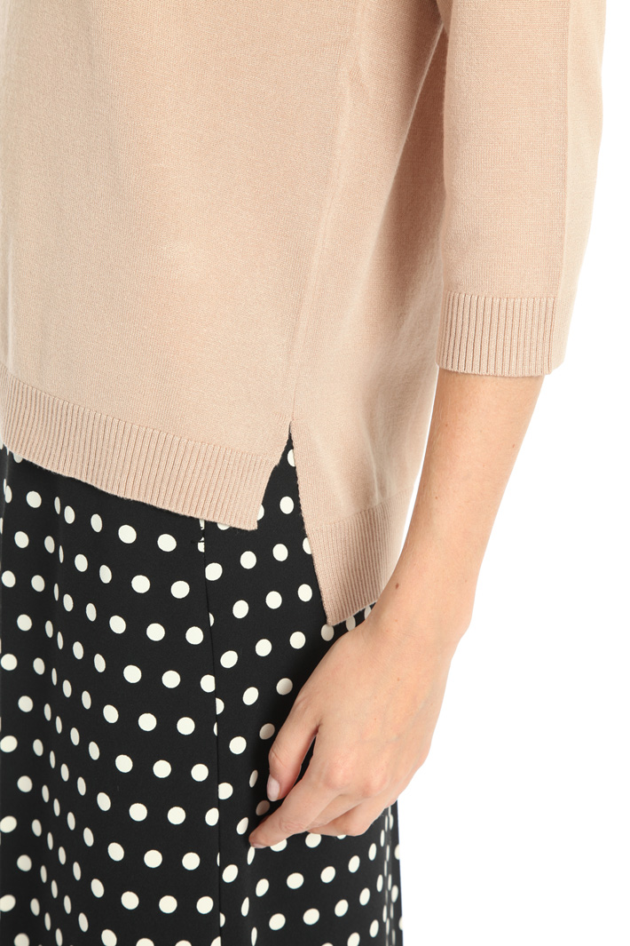 Stretch viscose sweater Intrend Stretch viscose sweater Intrend
