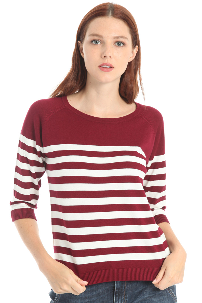 Stretch viscose sweater Intrend Stretch viscose sweater Intrend
