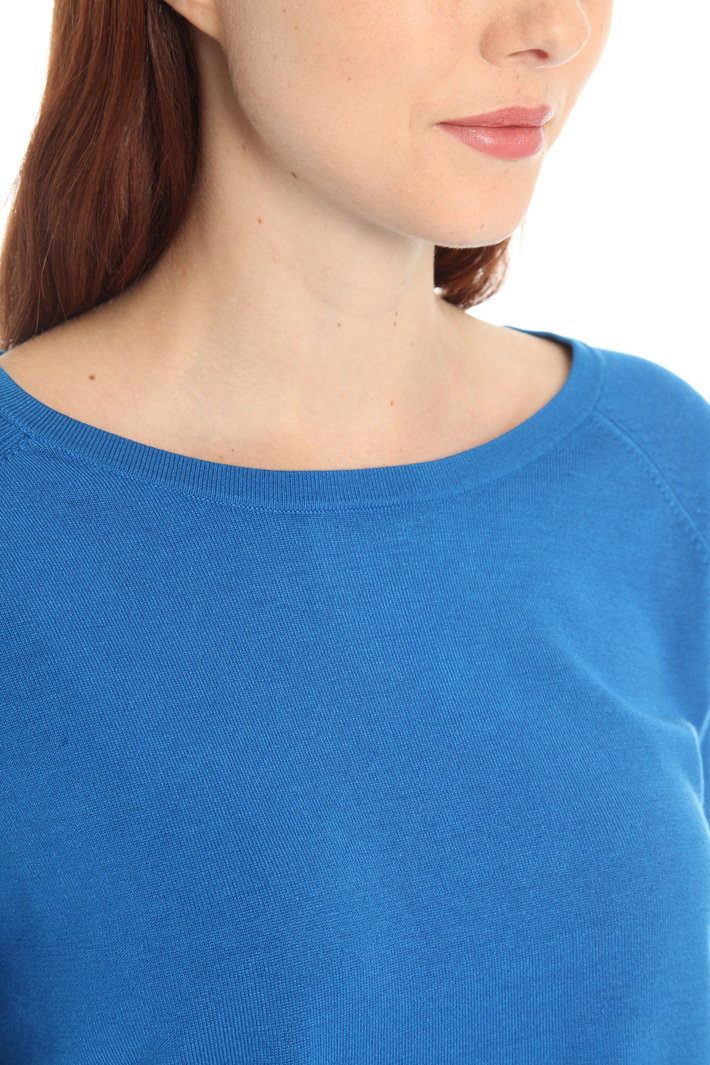 Stretch viscose sweater Intrend Stretch viscose sweater Intrend