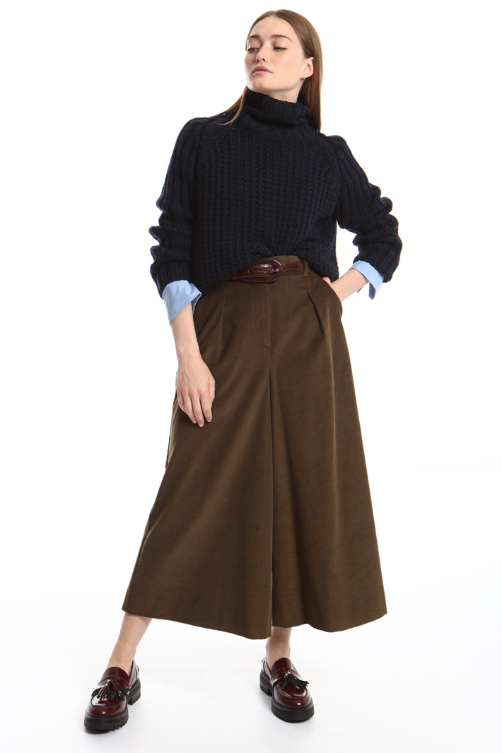 Wool turtleneck sweater Intrend Wool turtleneck sweater Intrend
