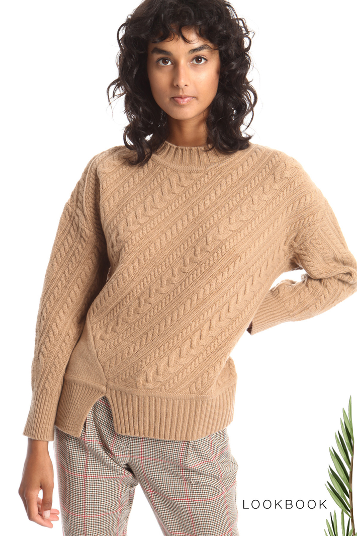 Plaited sweater Intrend Plaited sweater Intrend