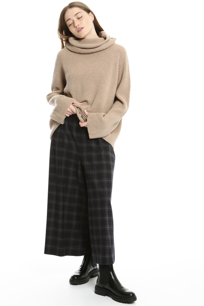 Pure wool turtleneck sweater Intrend Pure wool turtleneck sweater Intrend