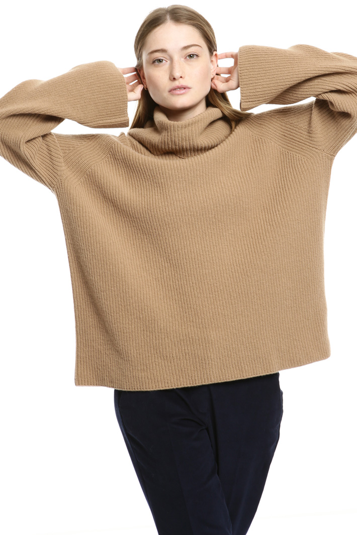 Pure wool turtleneck sweater Intrend Pure wool turtleneck sweater Intrend