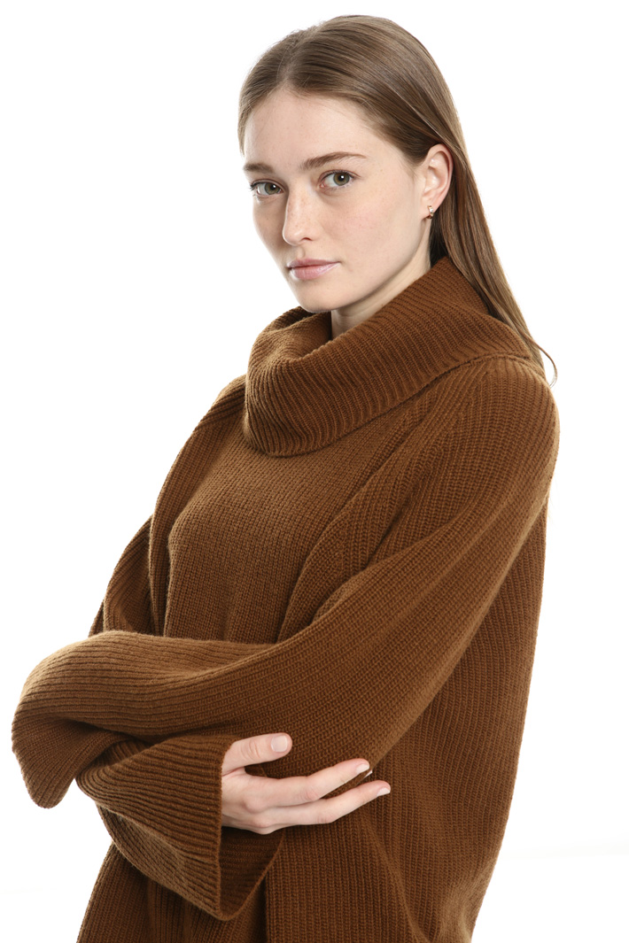 Pure wool turtleneck sweater Intrend Pure wool turtleneck sweater Intrend