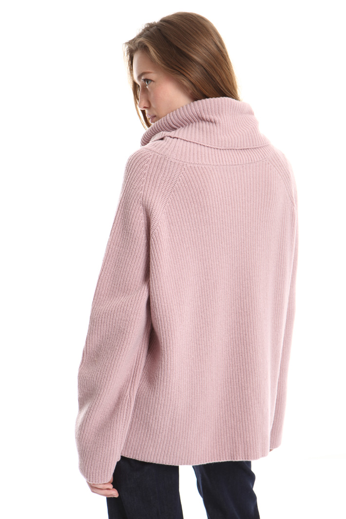 Pure wool turtleneck sweater Intrend Pure wool turtleneck sweater Intrend