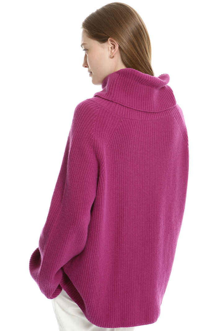 Pure wool turtleneck sweater Intrend Pure wool turtleneck sweater Intrend