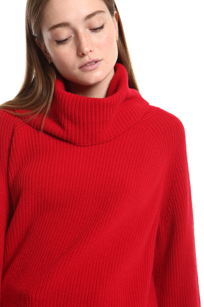 Pure wool turtleneck sweater Intrend Pure wool turtleneck sweater Intrend