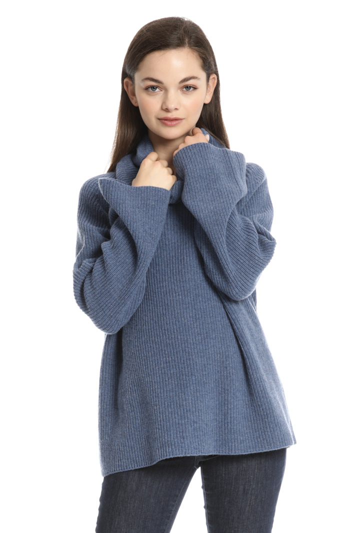 Pure wool turtleneck sweater Intrend Pure wool turtleneck sweater Intrend