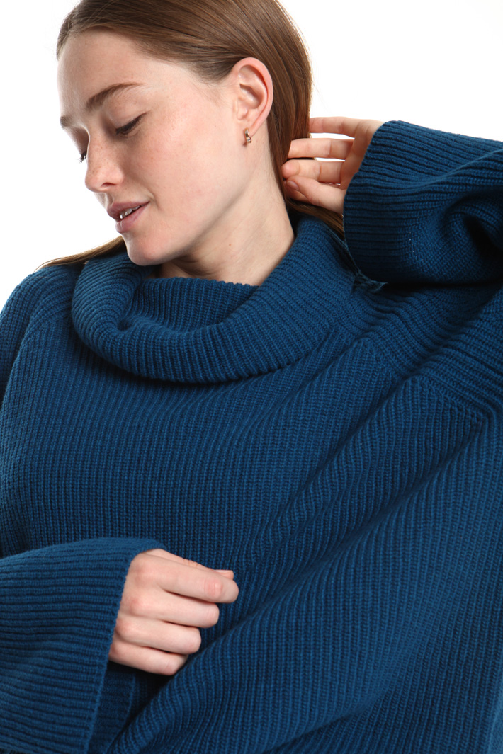 Pure wool turtleneck sweater Intrend Pure wool turtleneck sweater Intrend