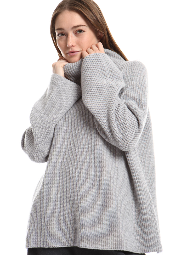 Pure wool turtleneck sweater Intrend Pure wool turtleneck sweater Intrend