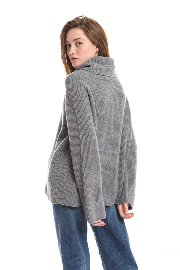 Pure wool turtleneck sweater Intrend Pure wool turtleneck sweater Intrend