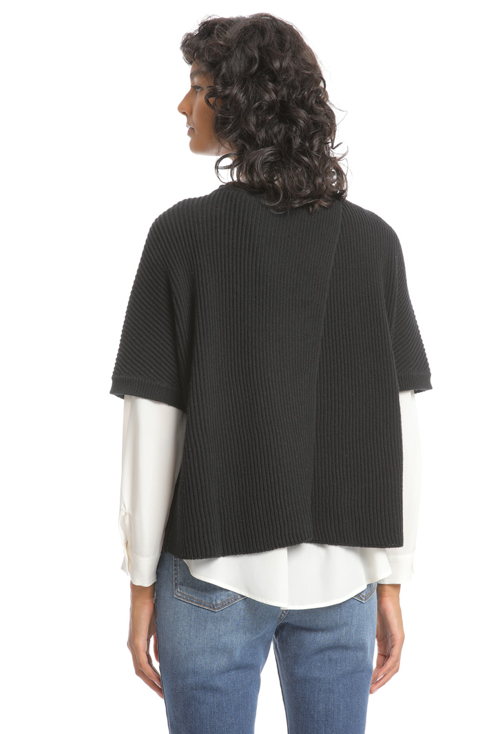 Crossed panel sweater Intrend Crossed panel sweater Intrend