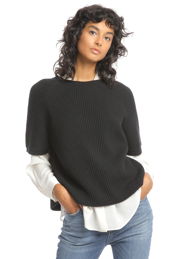 Crossed panel sweater Intrend Crossed panel sweater Intrend