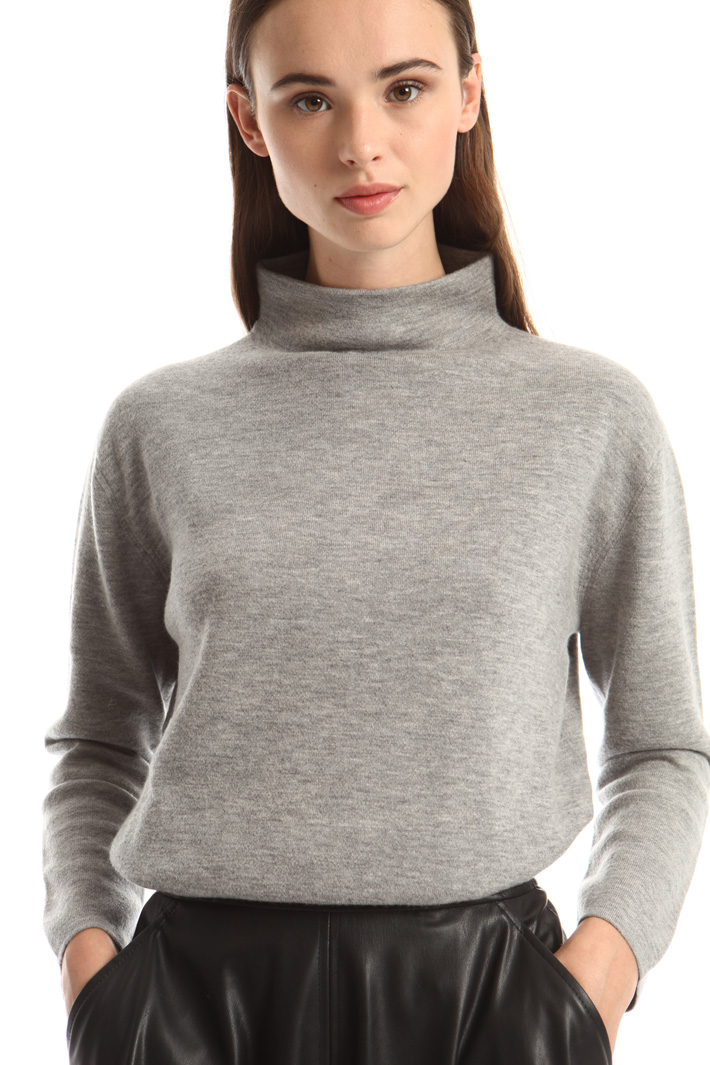 Wool and cashmere sweater Intrend Wool and cashmere sweater Intrend