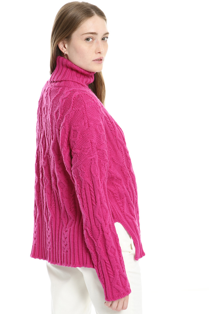 Wool turtleneck sweater Intrend Wool turtleneck sweater Intrend
