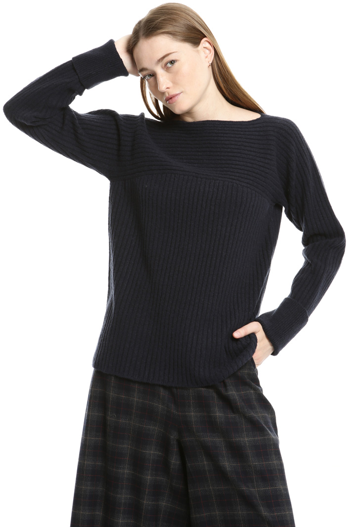 Ribbed wool blend sweater Intrend Ribbed wool blend sweater Intrend