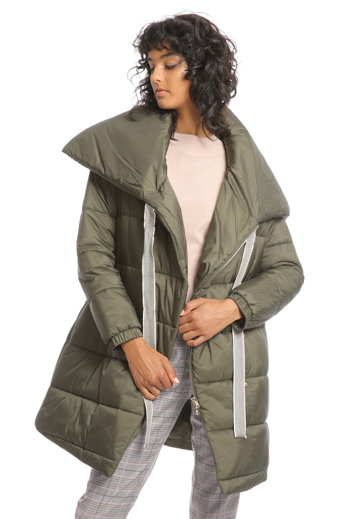 High neck padded coat Intrend High neck padded coat Intrend