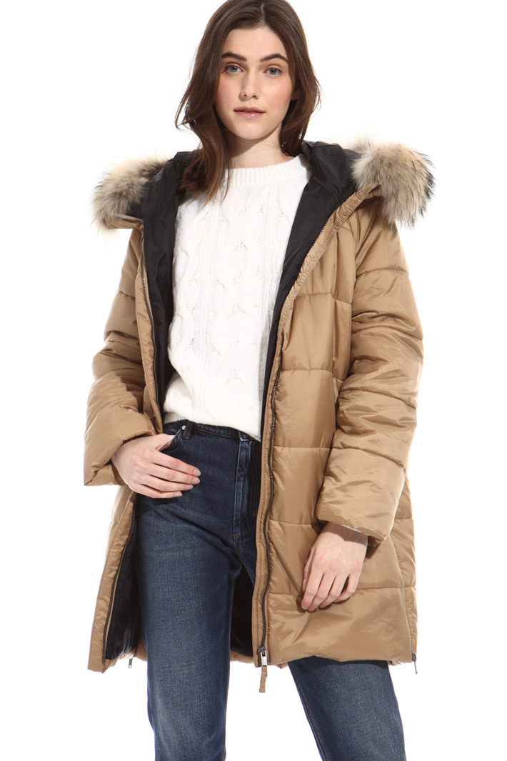 Hooded puffer coat Intrend Hooded puffer coat Intrend