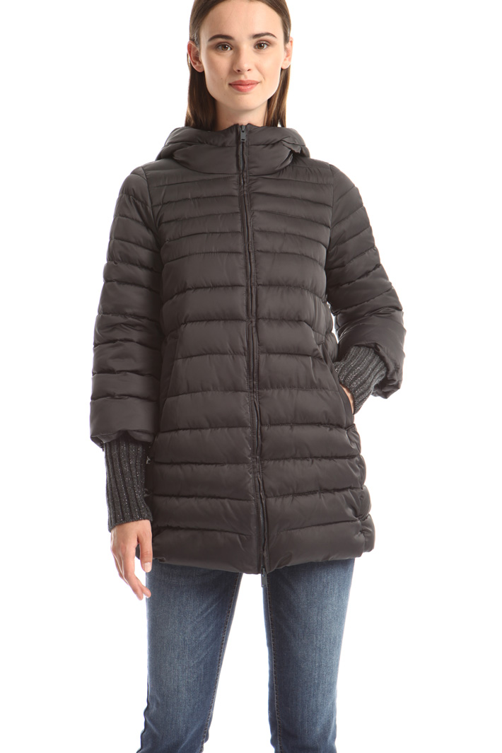 Puffer jacket with lurex cuffs Intrend Puffer jacket with lurex cuffs Intrend