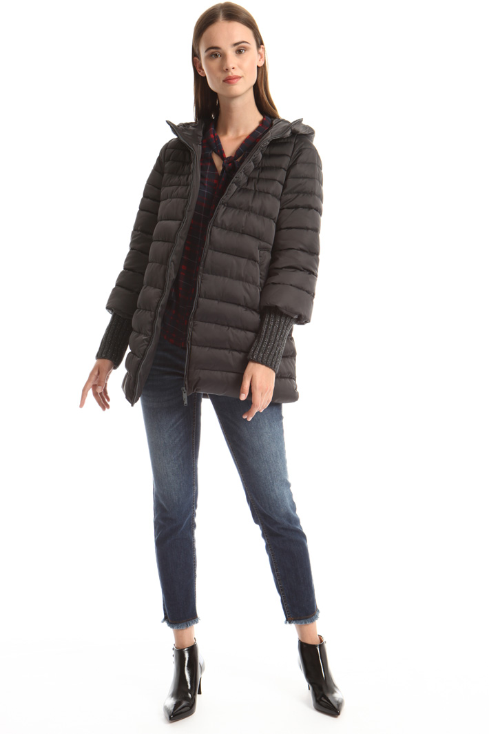 Puffer jacket with lurex cuffs Intrend Puffer jacket with lurex cuffs Intrend