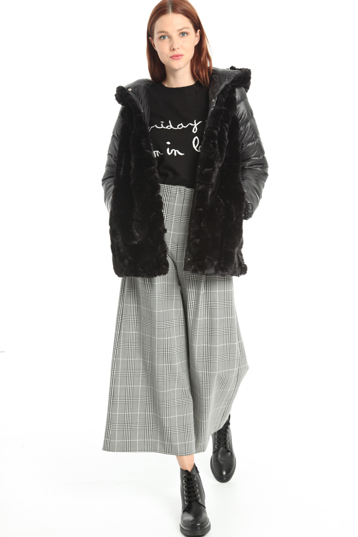 Fur puffer jacket Intrend Fur puffer jacket Intrend