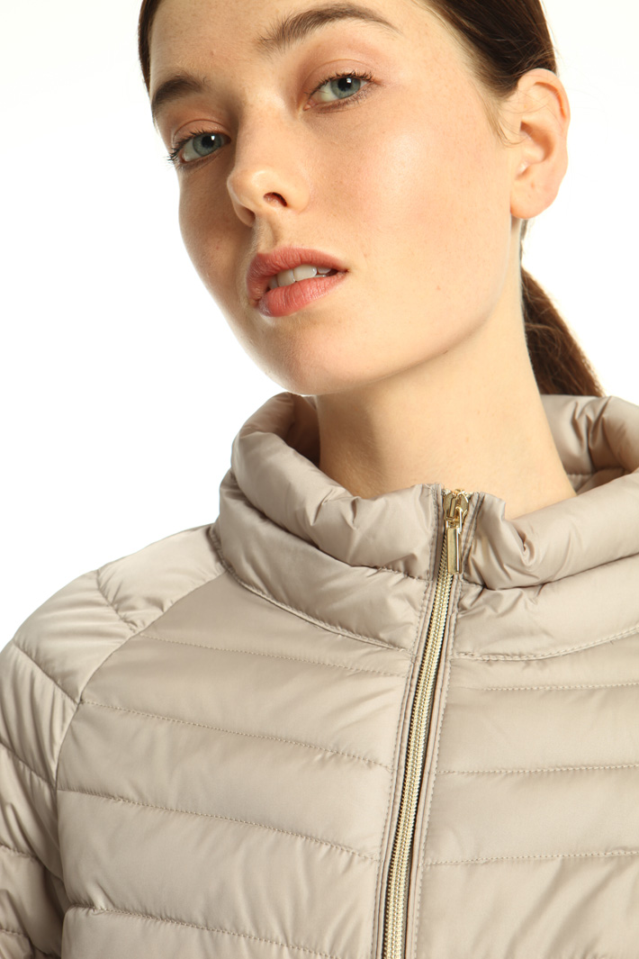 Boxy fit quilted jacket Intrend Boxy fit quilted jacket Intrend