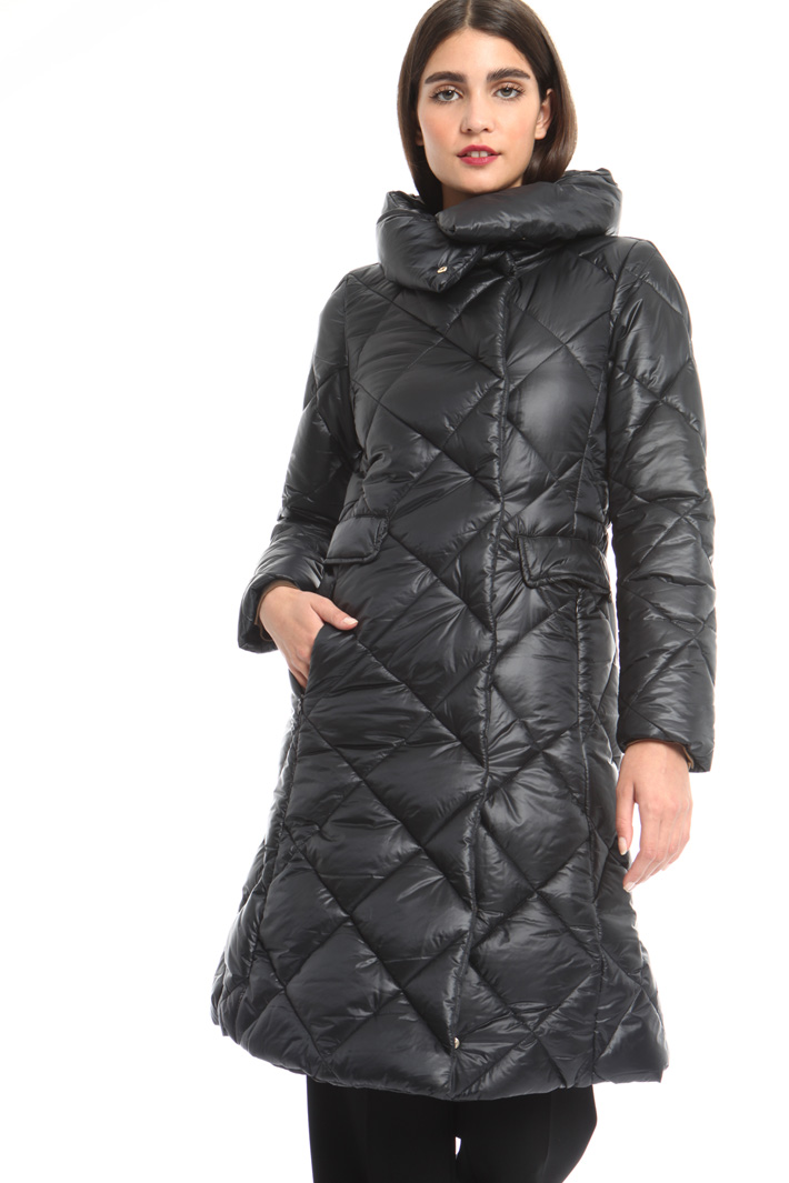 Long quilted coat Intrend Long quilted coat Intrend