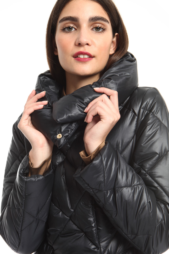 Long quilted coat Intrend Long quilted coat Intrend