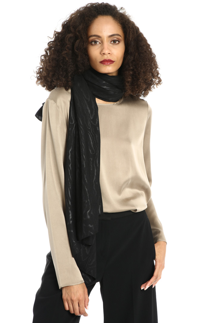 Fluid viscose scarf Intrend Fluid viscose scarf Intrend