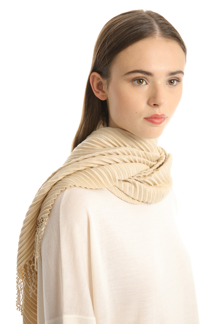 Pleated stole Intrend Pleated stole Intrend