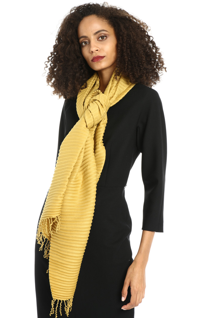 Pleated stole Intrend Pleated stole Intrend