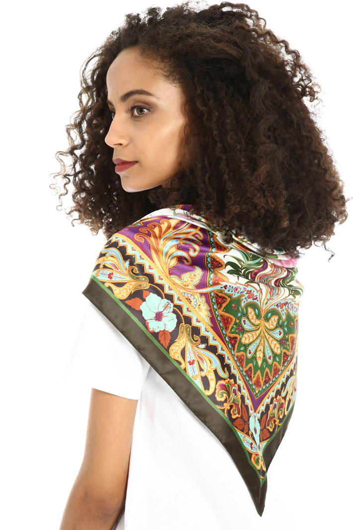 Patterned foulard Intrend Patterned foulard Intrend