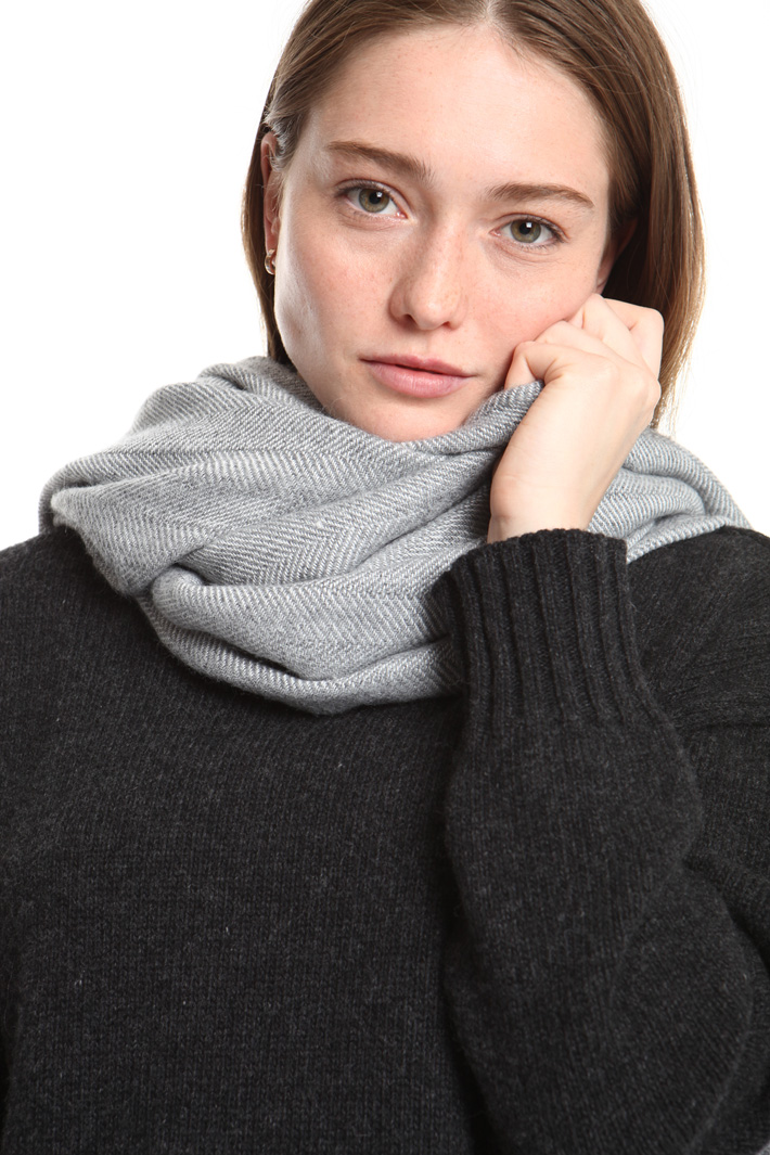 Fringed scarf Intrend Fringed scarf Intrend