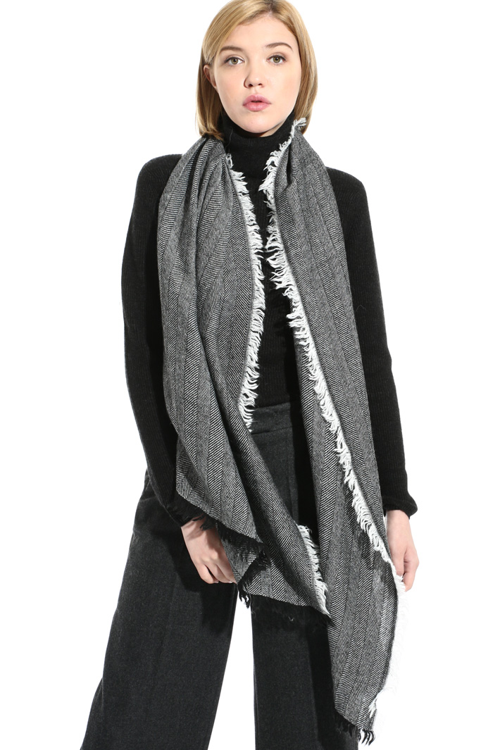 Fringed scarf Intrend Fringed scarf Intrend