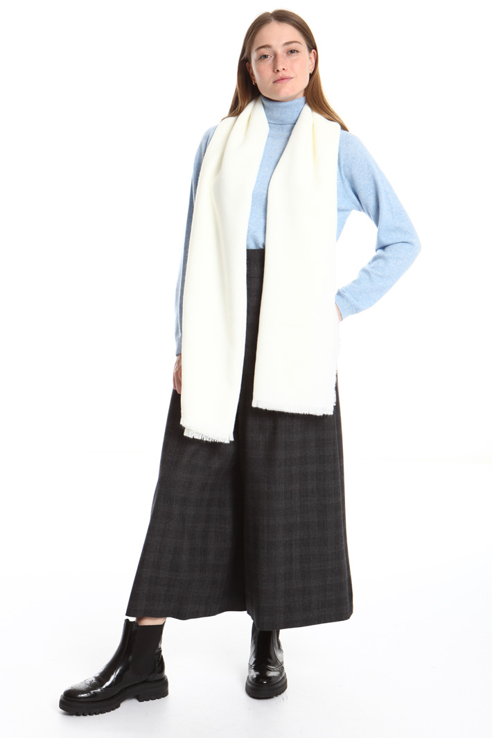 Fringed scarf Intrend Fringed scarf Intrend