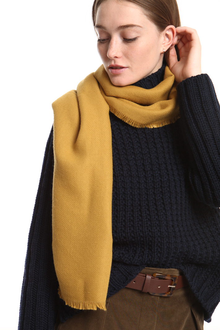 Fringed scarf Intrend Fringed scarf Intrend