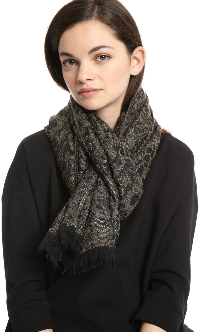 Lurex jacquard scarf Intrend Lurex jacquard scarf Intrend