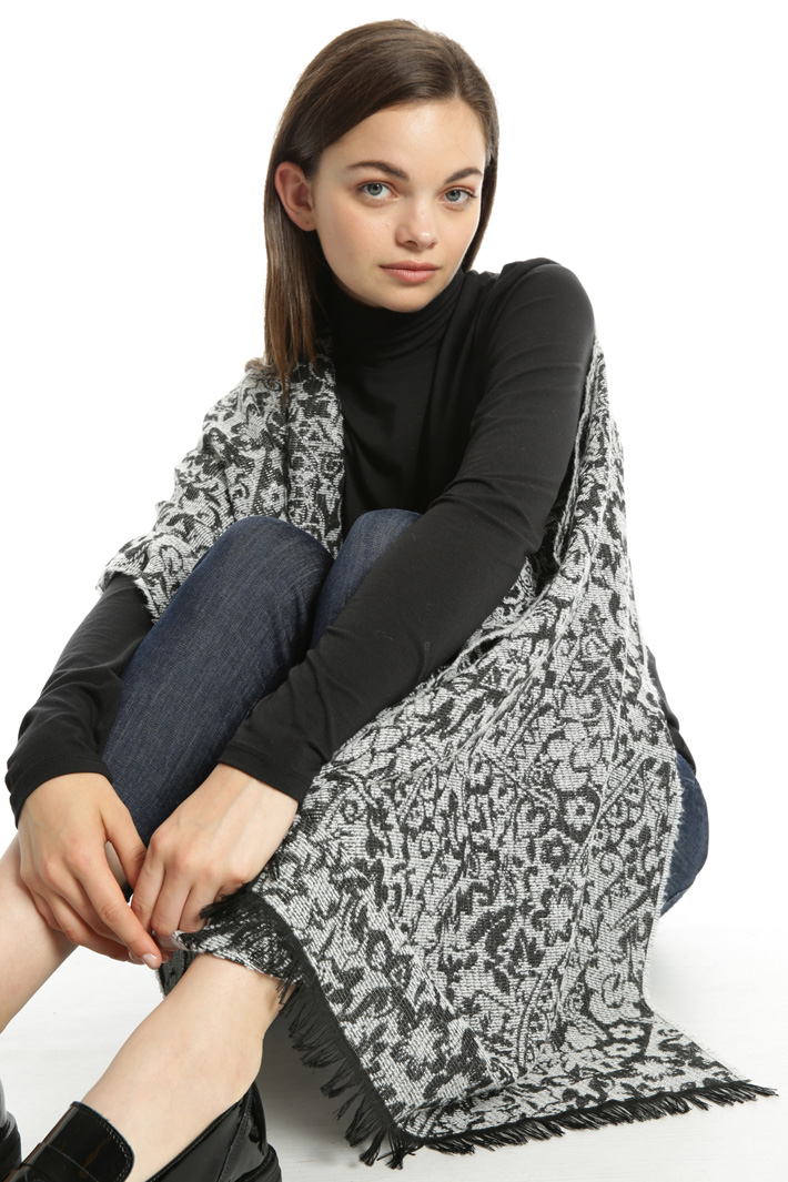 Lurex jacquard scarf Intrend Lurex jacquard scarf Intrend