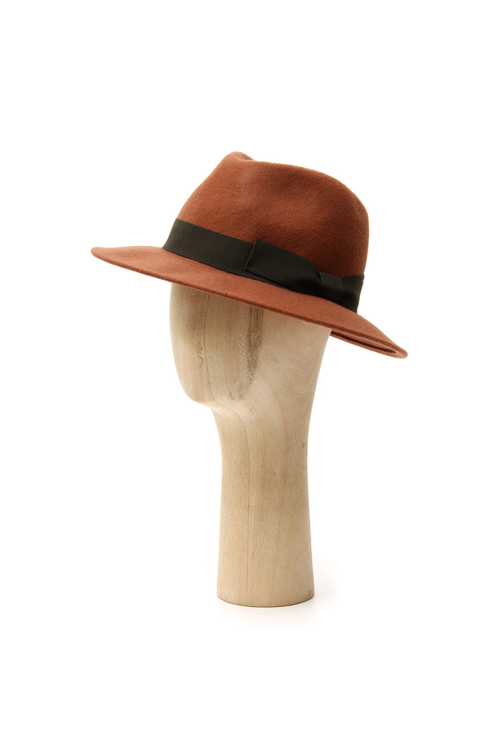 Felted cotton hat Intrend Felted cotton hat Intrend