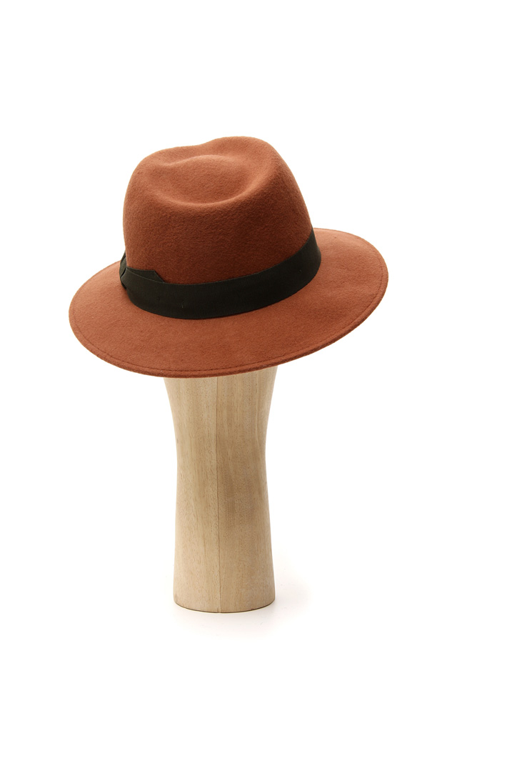 Felted cotton hat Intrend Felted cotton hat Intrend