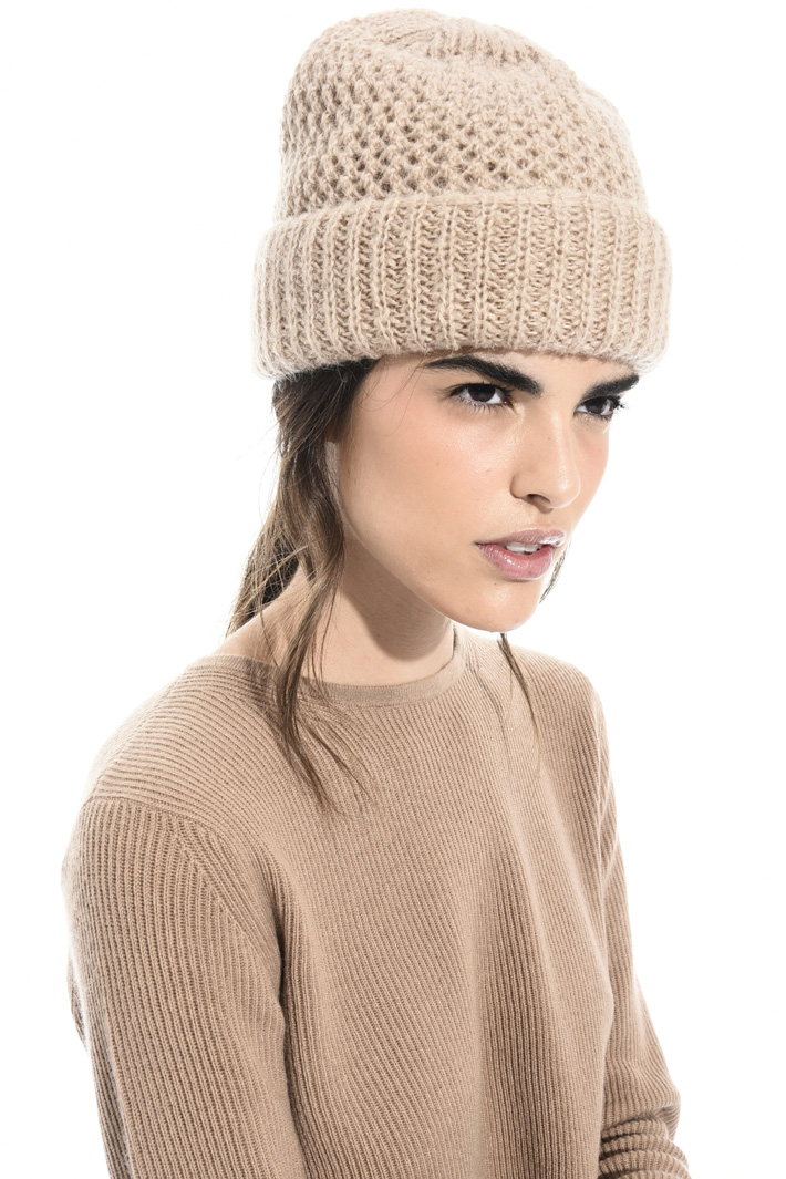 Mohair blend knit hat Intrend Mohair blend knit hat Intrend