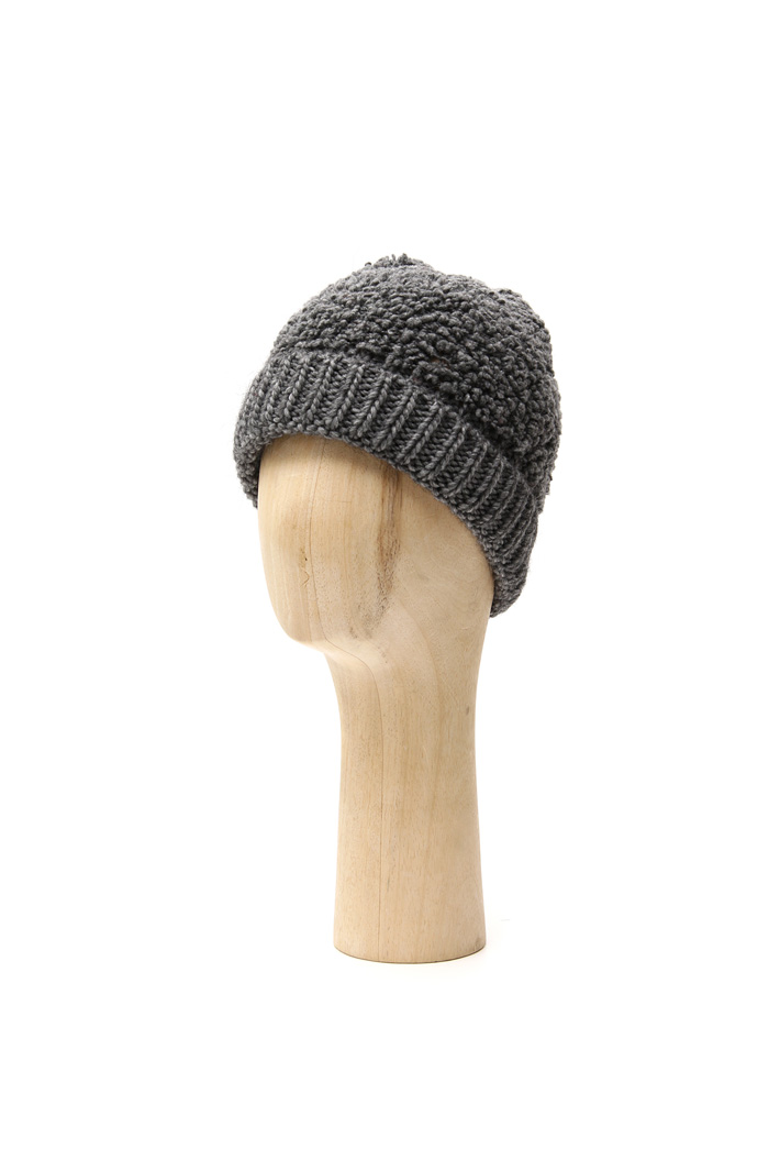 Bouclé wool knit hat Intrend Bouclé wool knit hat Intrend
