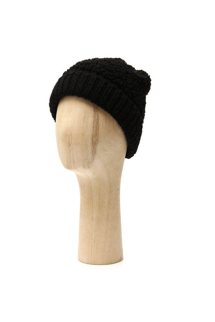 Bouclé wool knit hat Intrend Bouclé wool knit hat Intrend